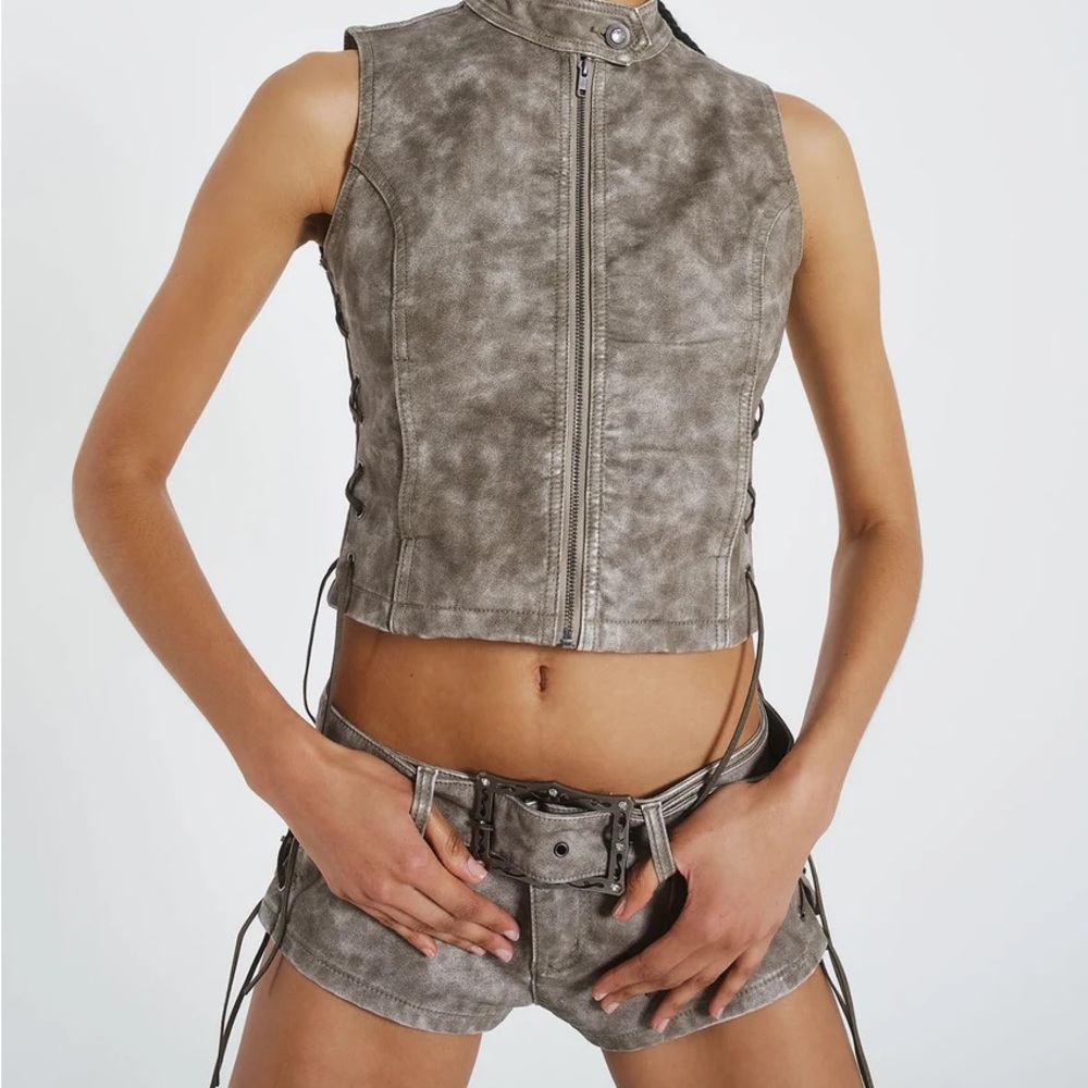 Jaded London Grey Distressed Low-Rise Denim Shorts